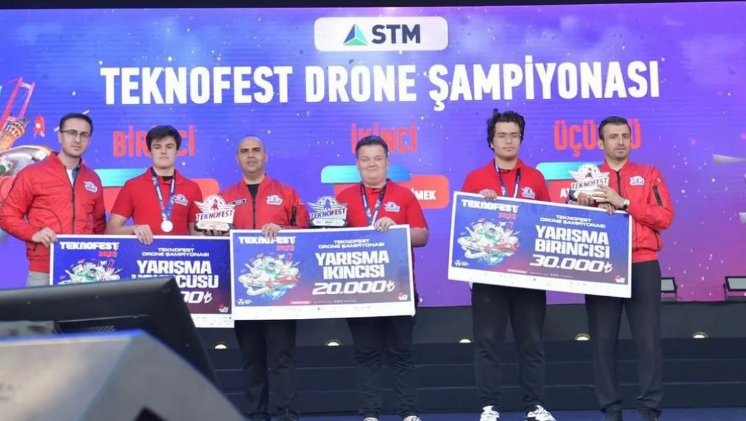 İlçemiz Adana Ticaret Odası Anadolu Lisesi Öğrencimiz Ali Atakan MERCİMEK, Teknofest Drone Şampiyonasında Türkiye 3.'sü Olmuştur. Öğrencimizi Ve Emeği Geçenleri Tebrik Ediyoruz.